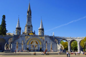 sanctuaire lourdes